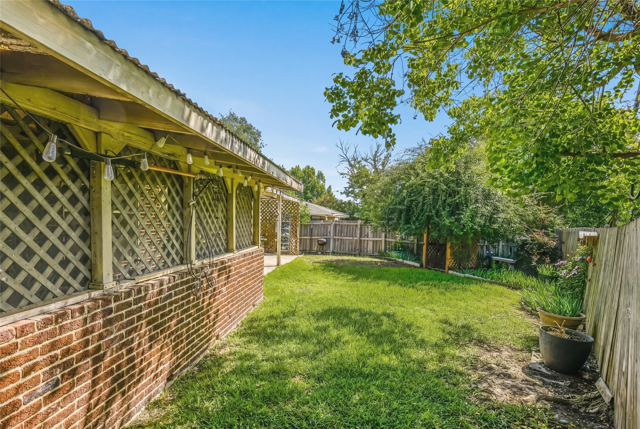 5303 Hilltop Greenville TX 75402