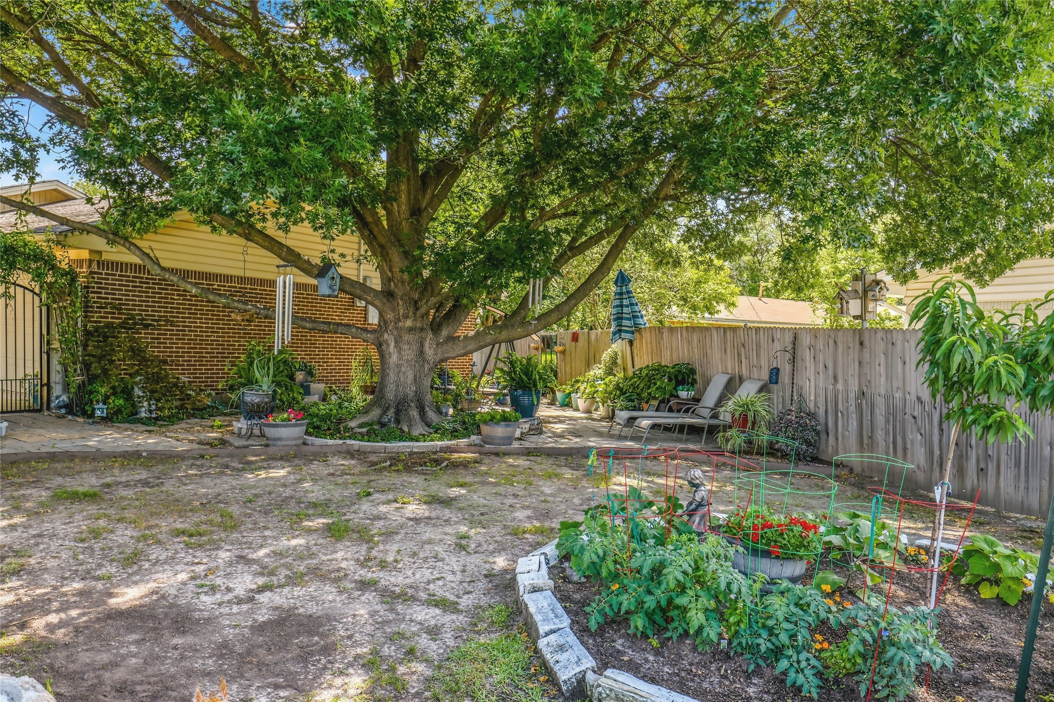 5303 Hilltop Greenville TX 75402