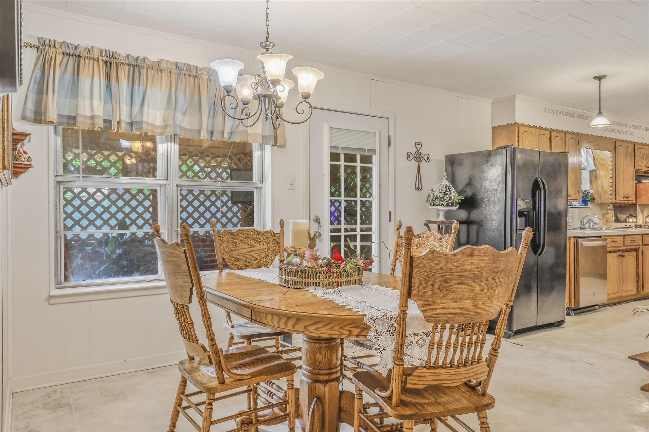 5303 Hilltop Greenville TX 75402