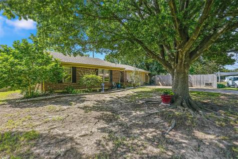 5303 Hilltop Greenville TX 75402
