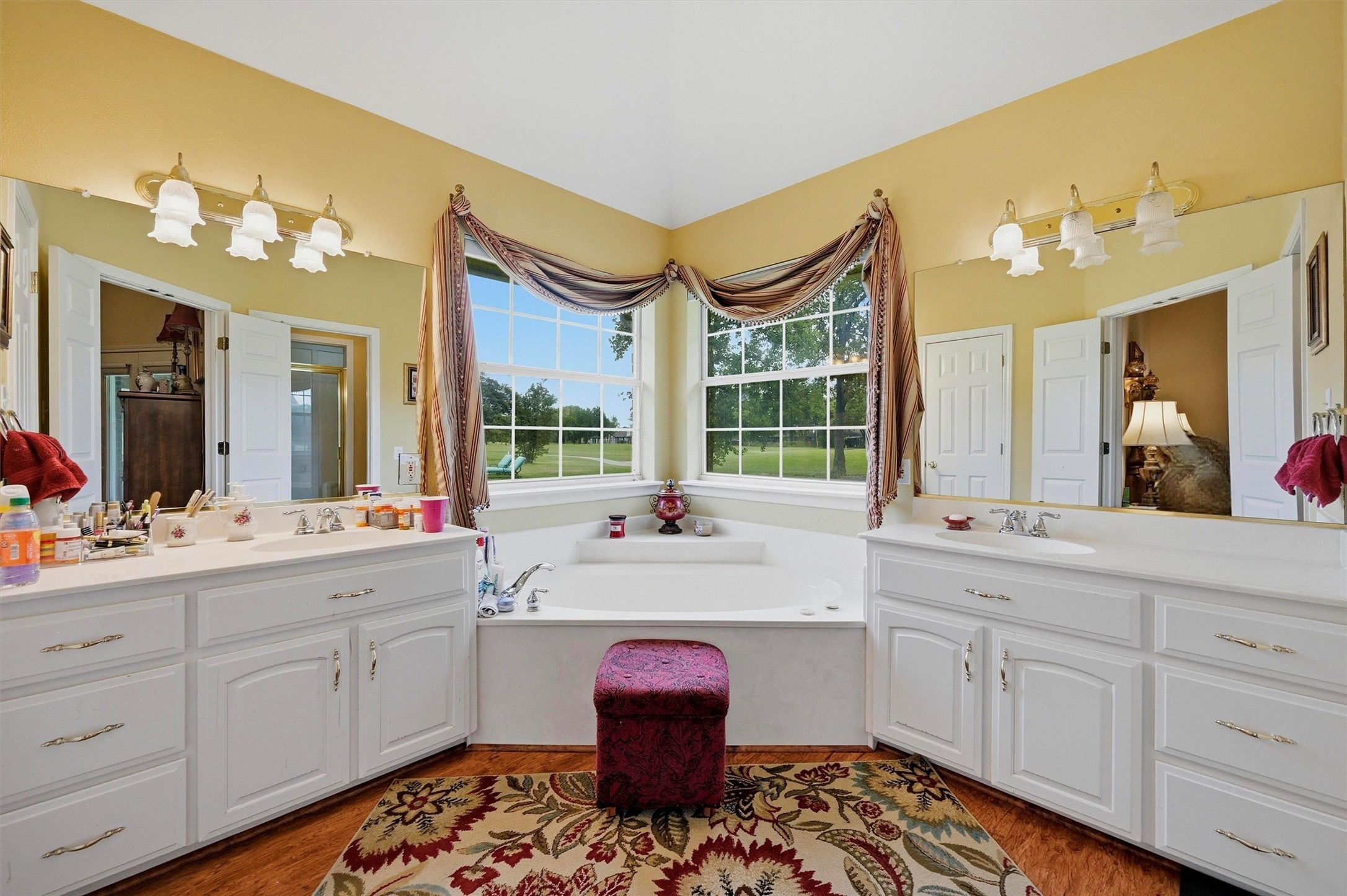 730 Kiowa Drive W Lake Kiowa TX 76240