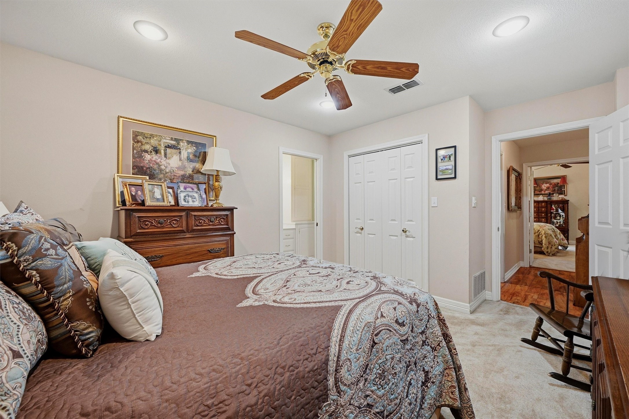 730 Kiowa Drive W Lake Kiowa TX 76240