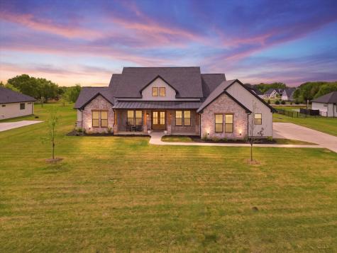 330 Charlie Joseph Drive Van Alstyne TX 75495