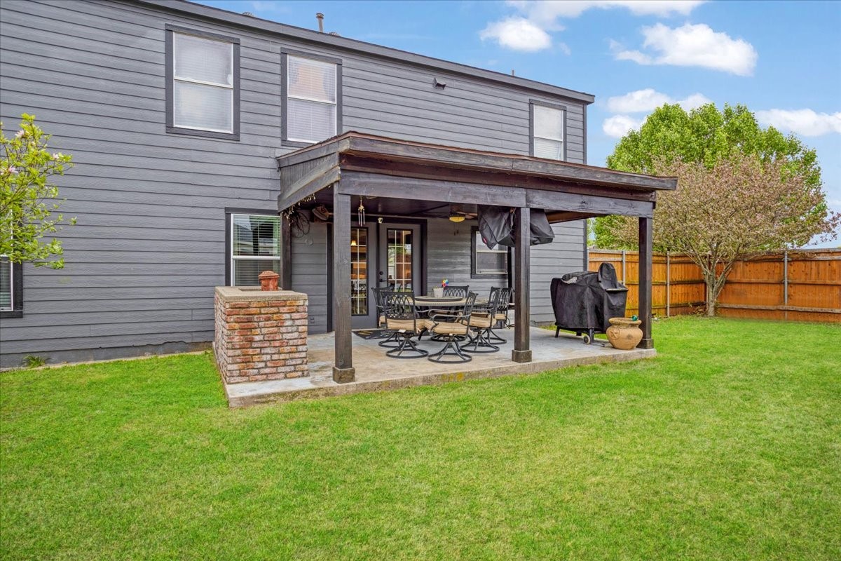 4333 Falcon Drive Sherman TX 75092