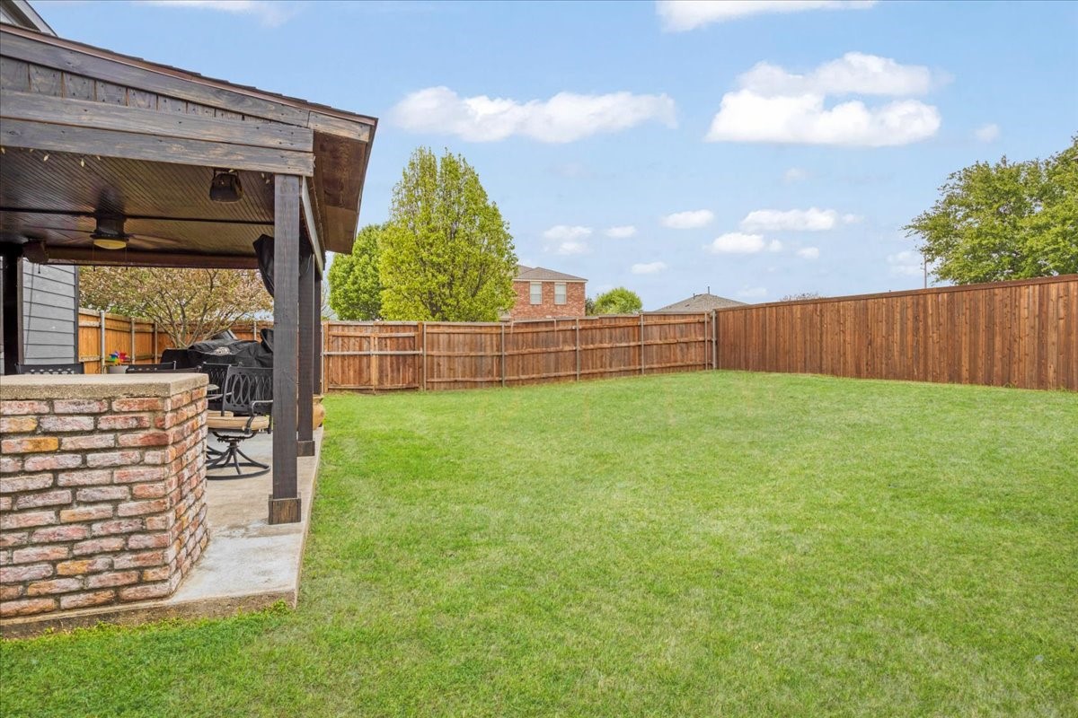 4333 Falcon Drive Sherman TX 75092