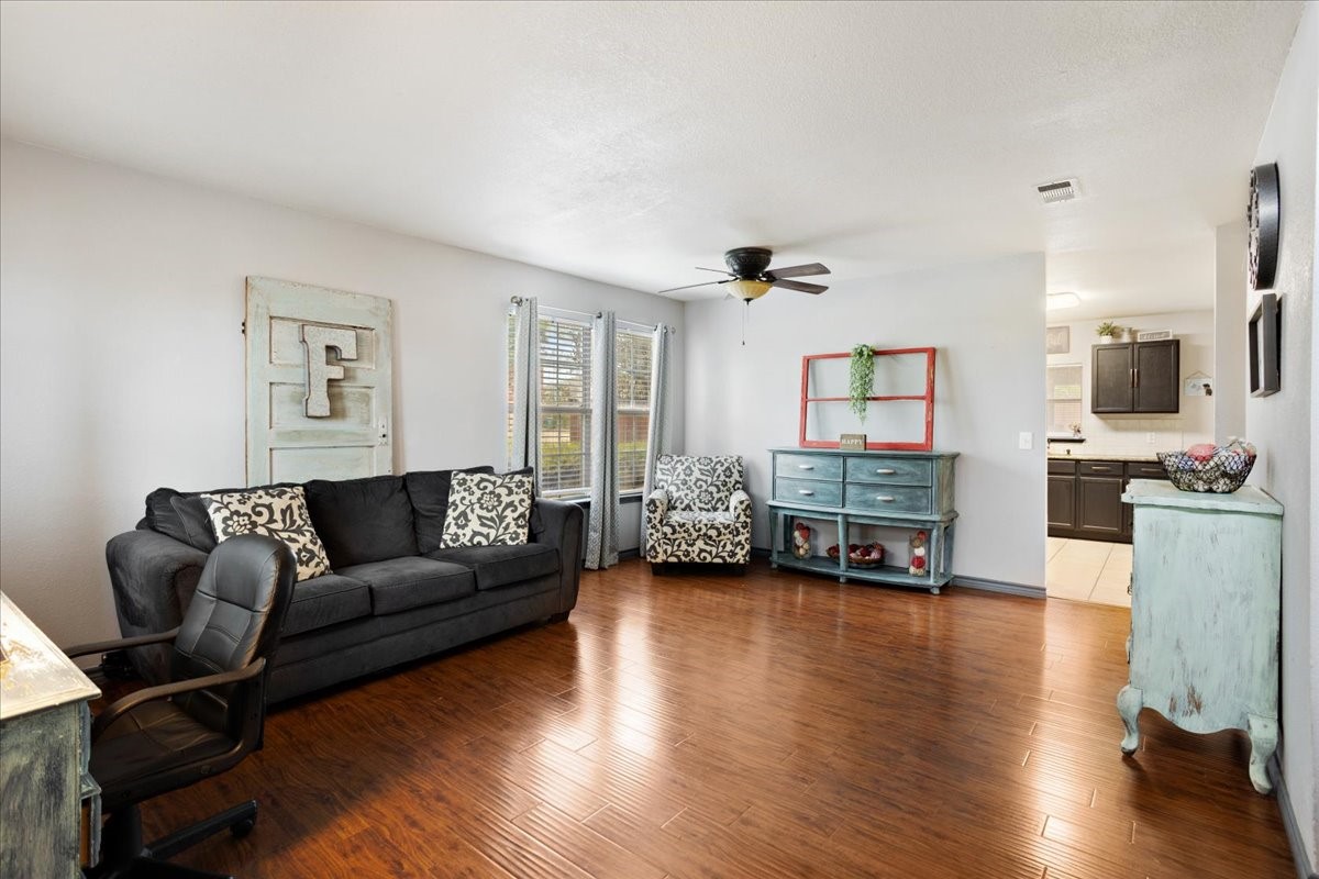 4333 Falcon Drive Sherman TX 75092