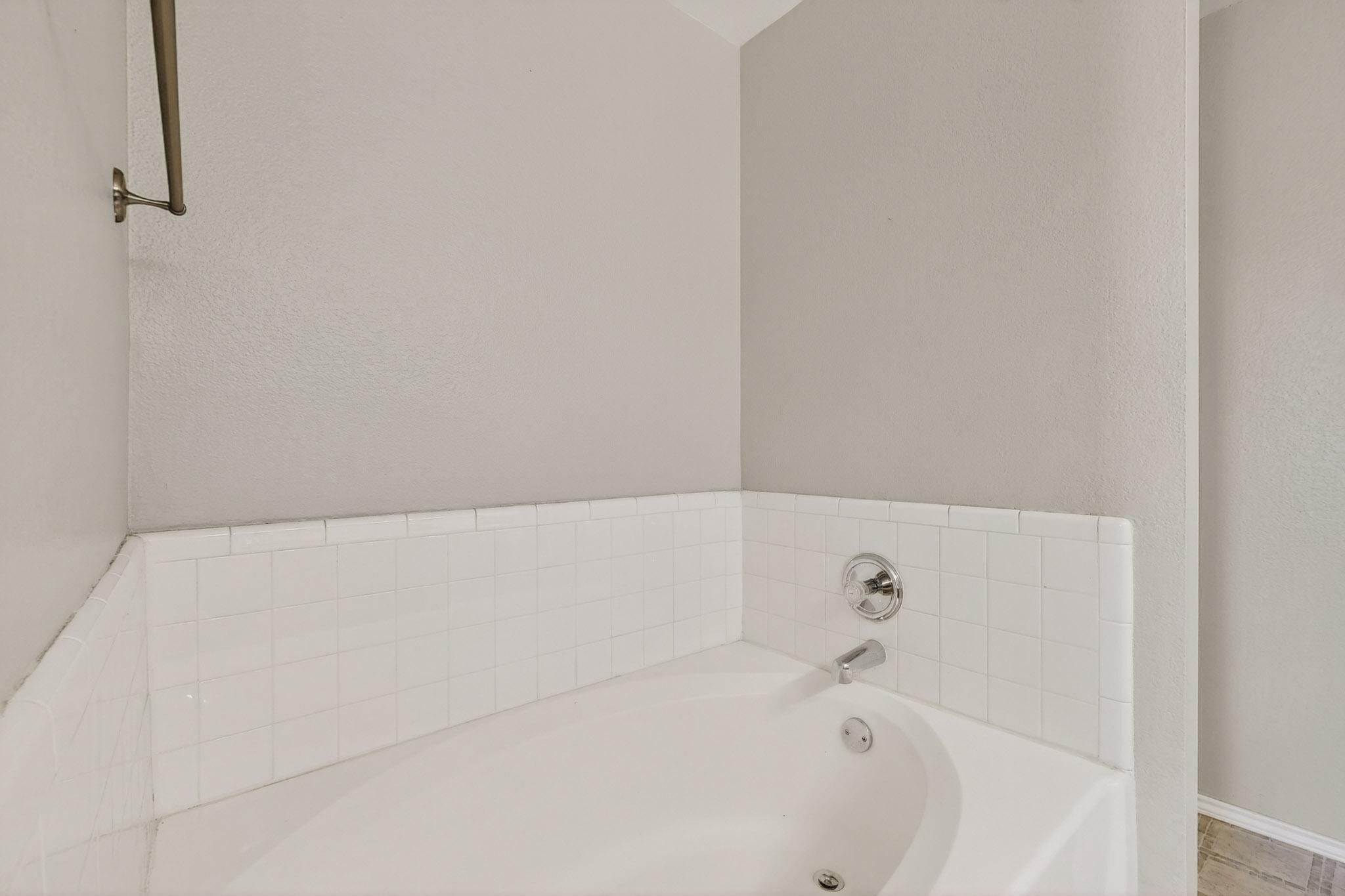2125 Chisolm Trail Forney TX 75126