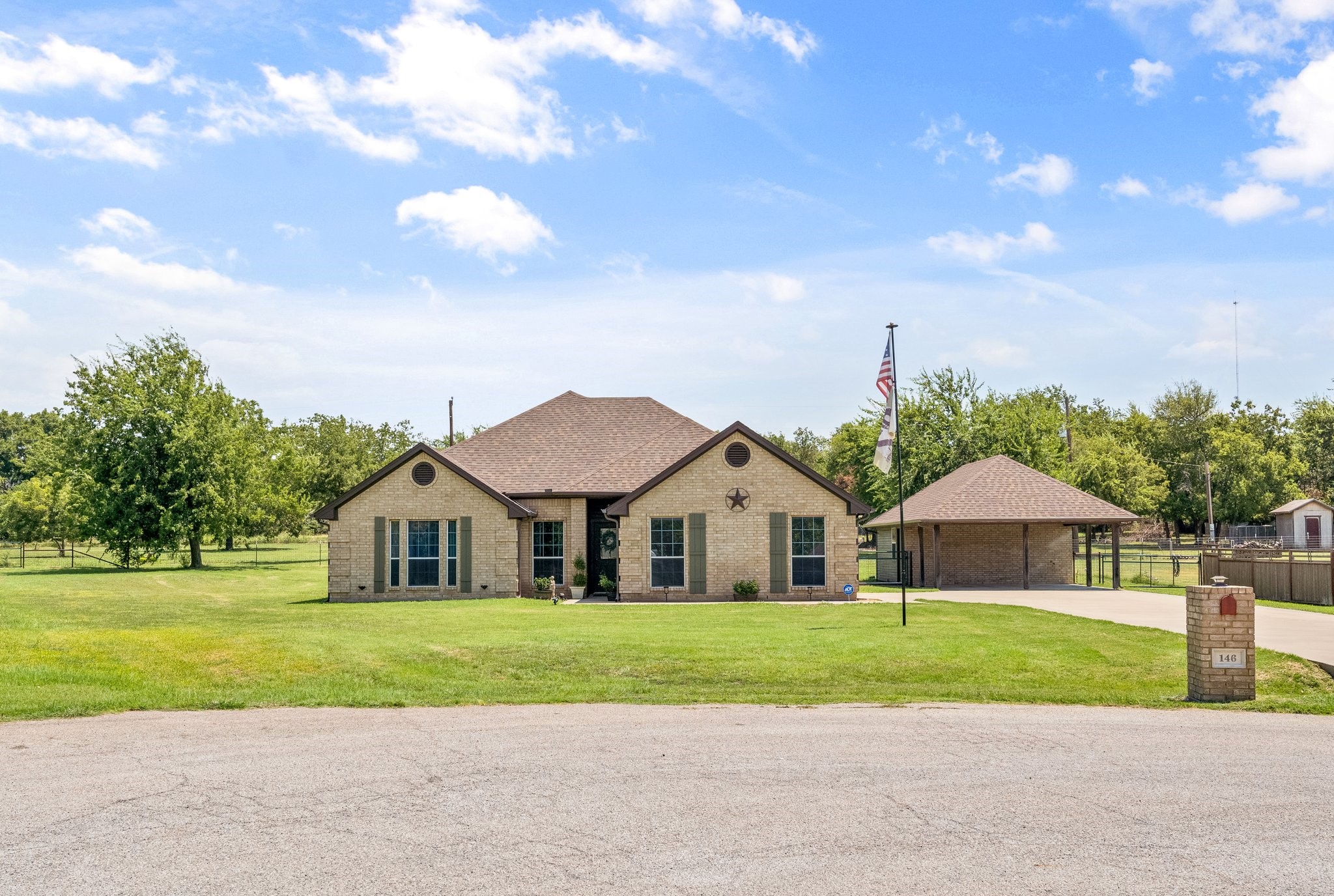 146 Westend Lane Weatherford TX 76088