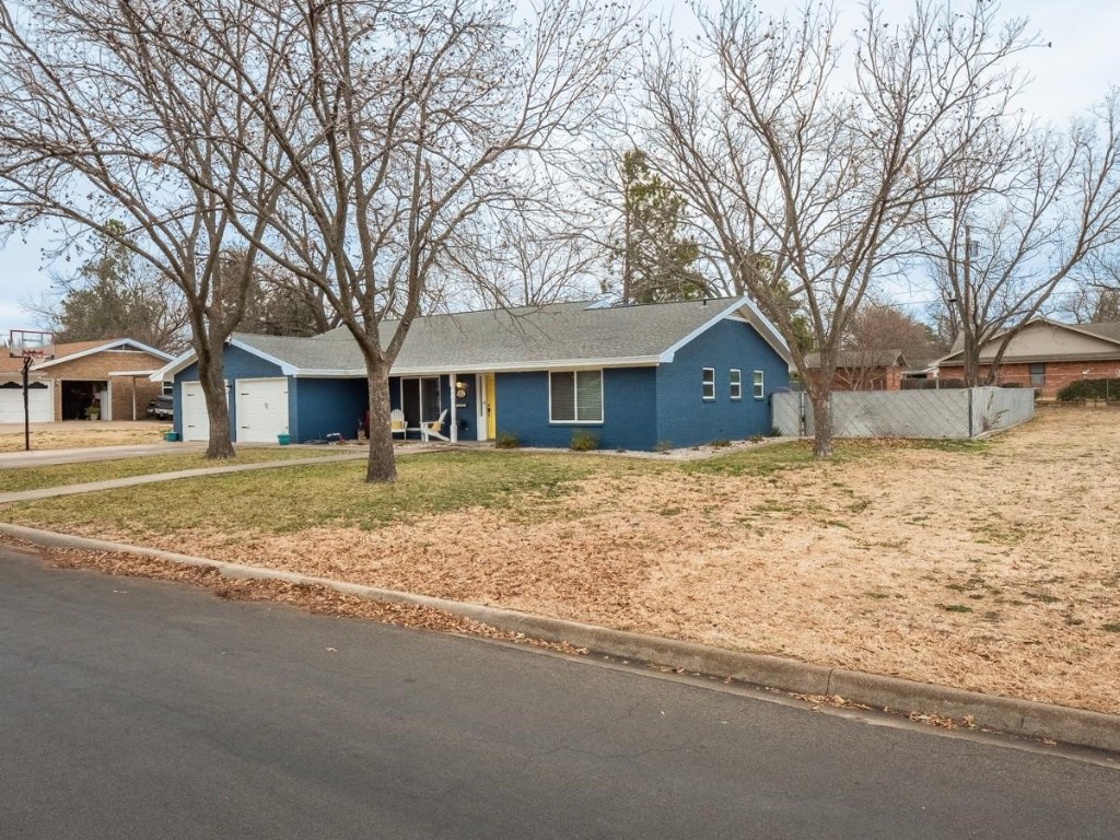 2450 W Mimosa Lane Stephenville TX 76401