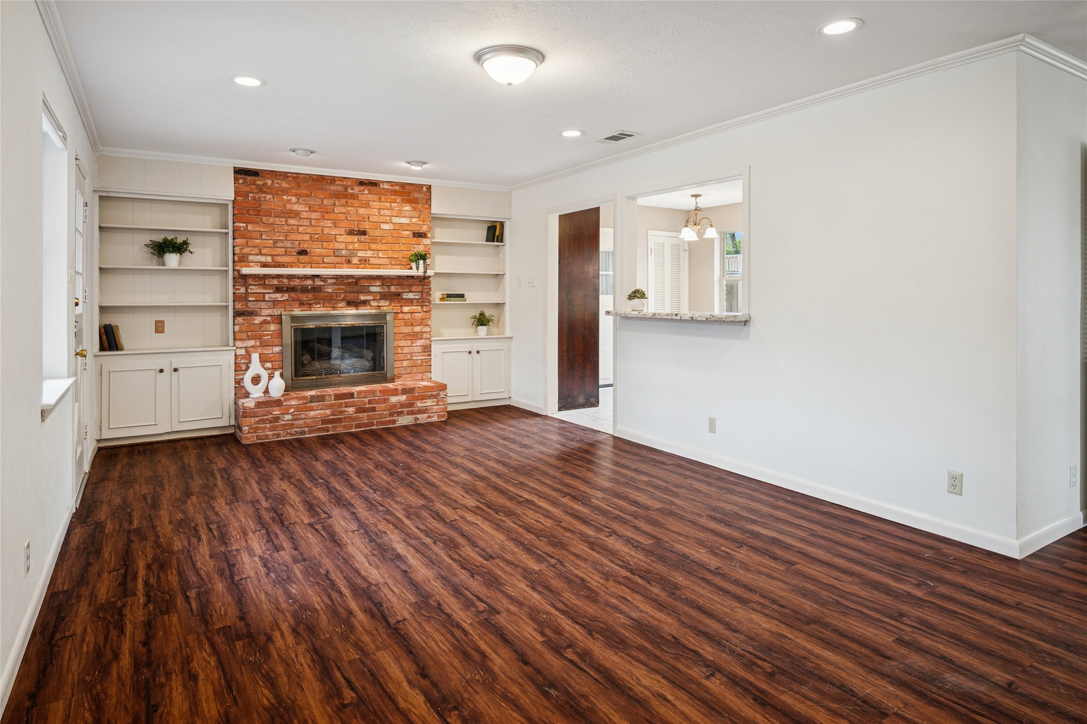 611 Parkview Lane Richardson TX 75080