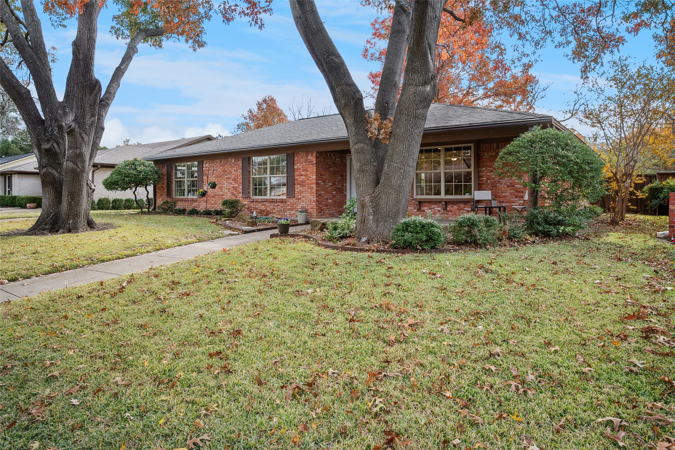 611 Parkview Lane Richardson TX 75080