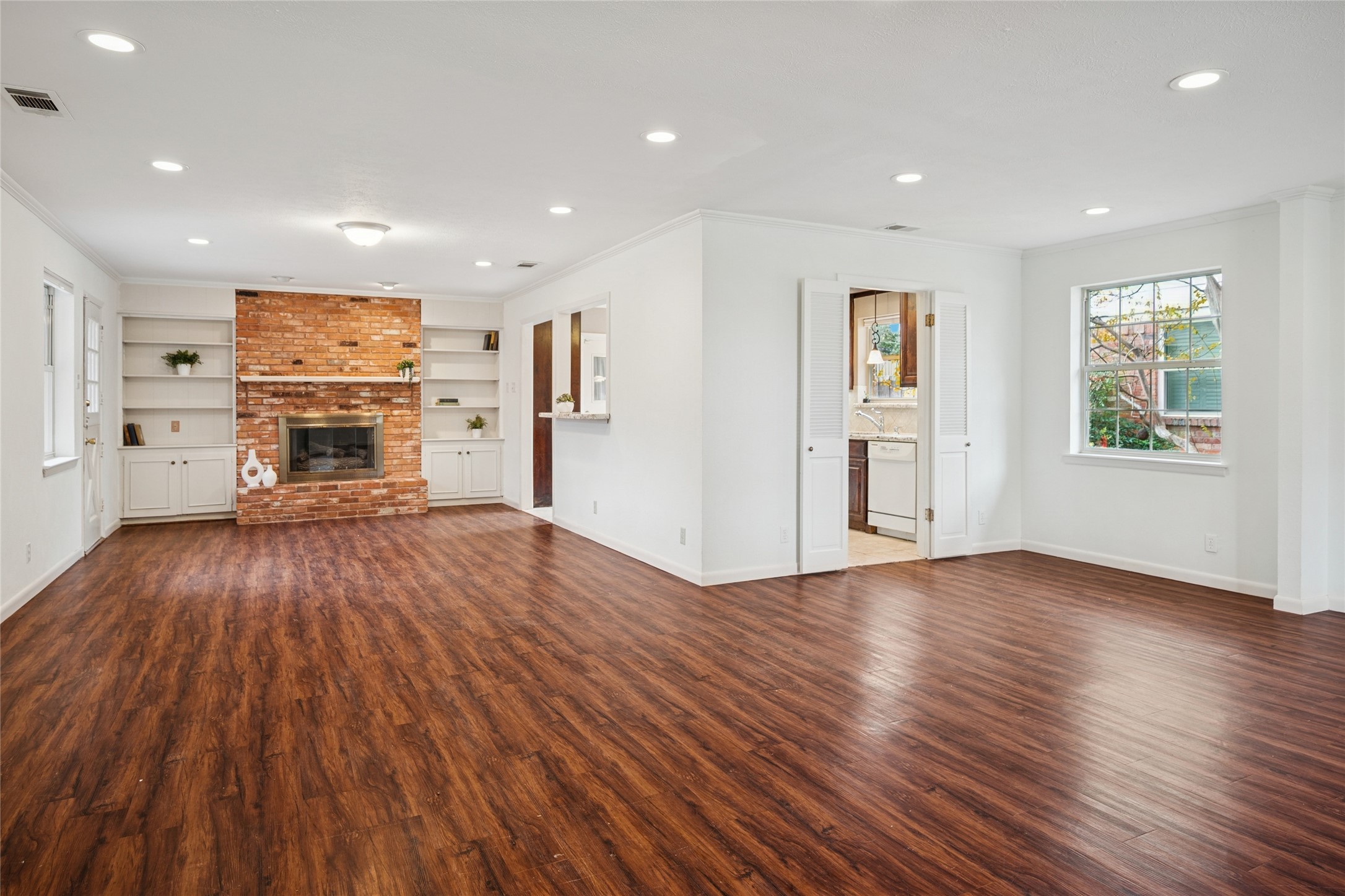 611 Parkview Lane Richardson TX 75080