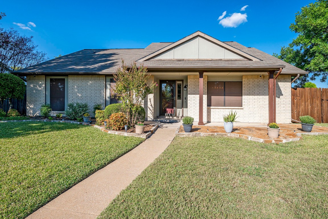 1301 Jabbet Drive Plano TX 75025