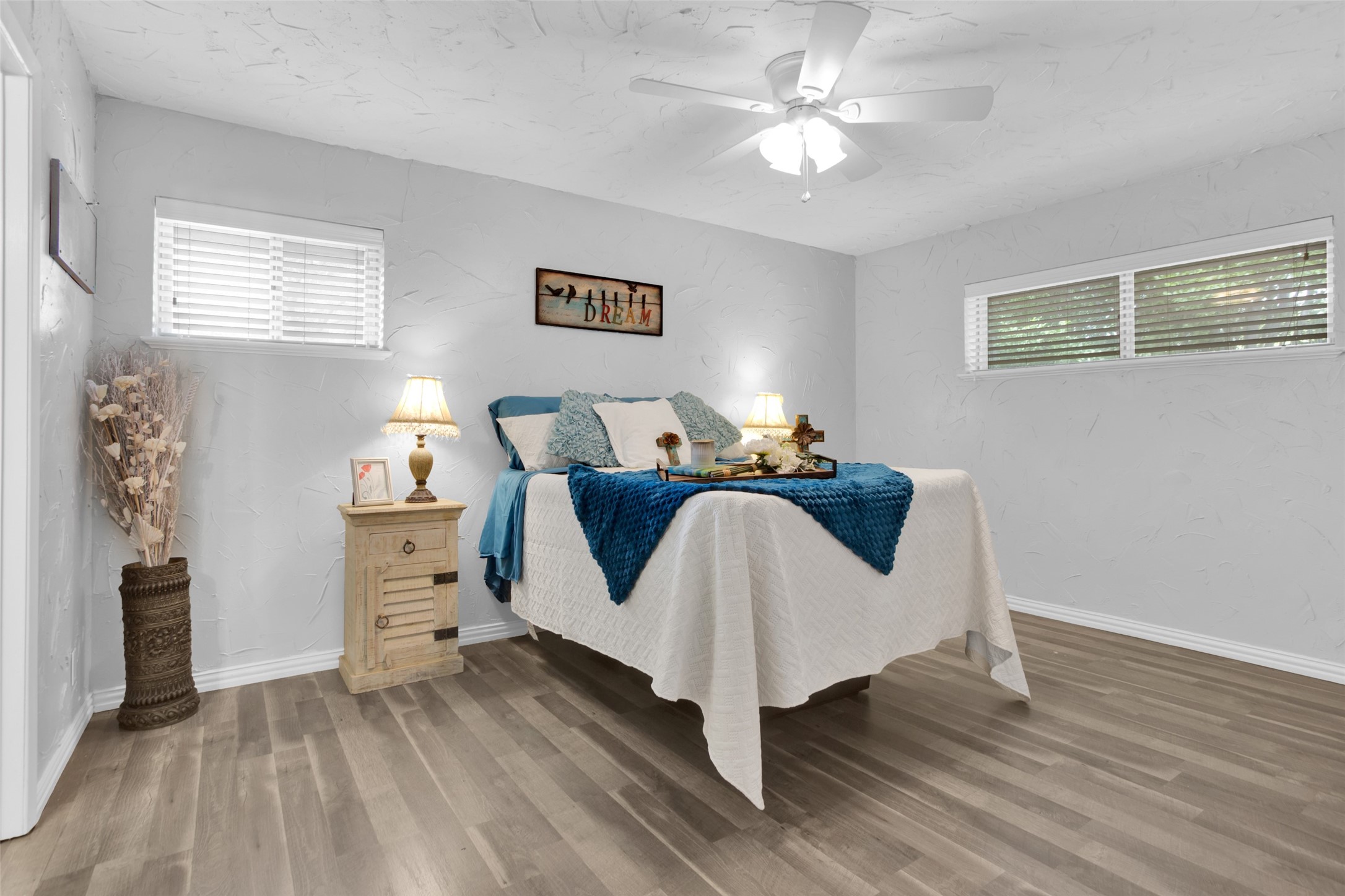 1605 Oakhill Drive Sherman TX 75092