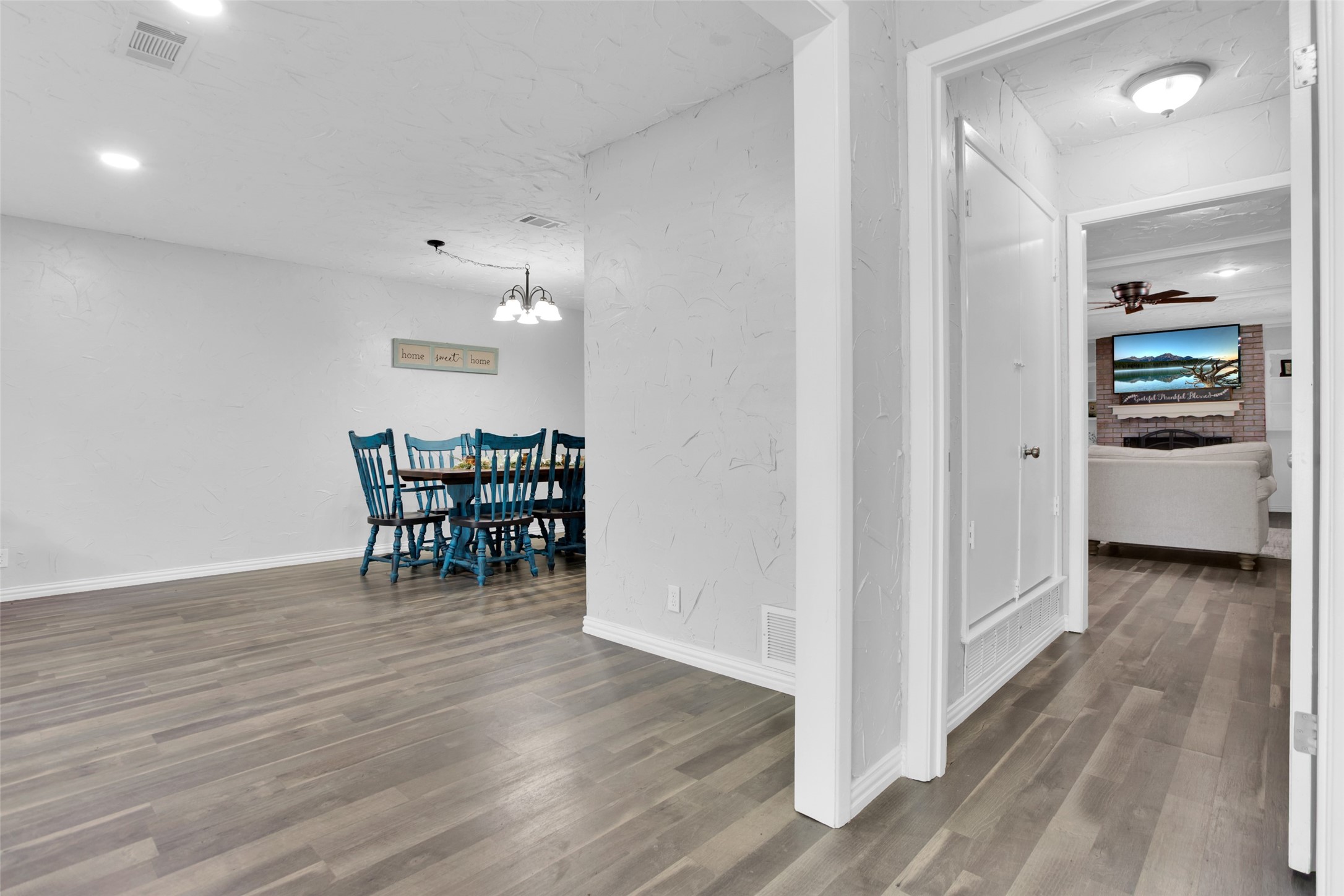 1605 Oakhill Drive Sherman TX 75092