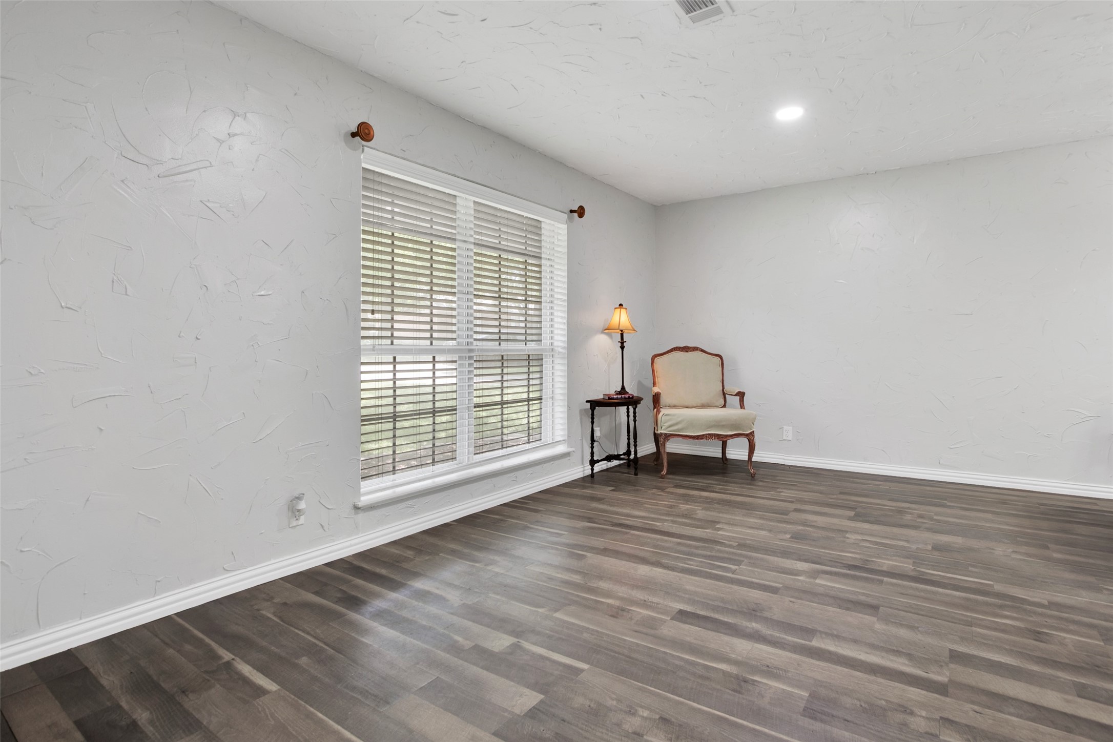 1605 Oakhill Drive Sherman TX 75092