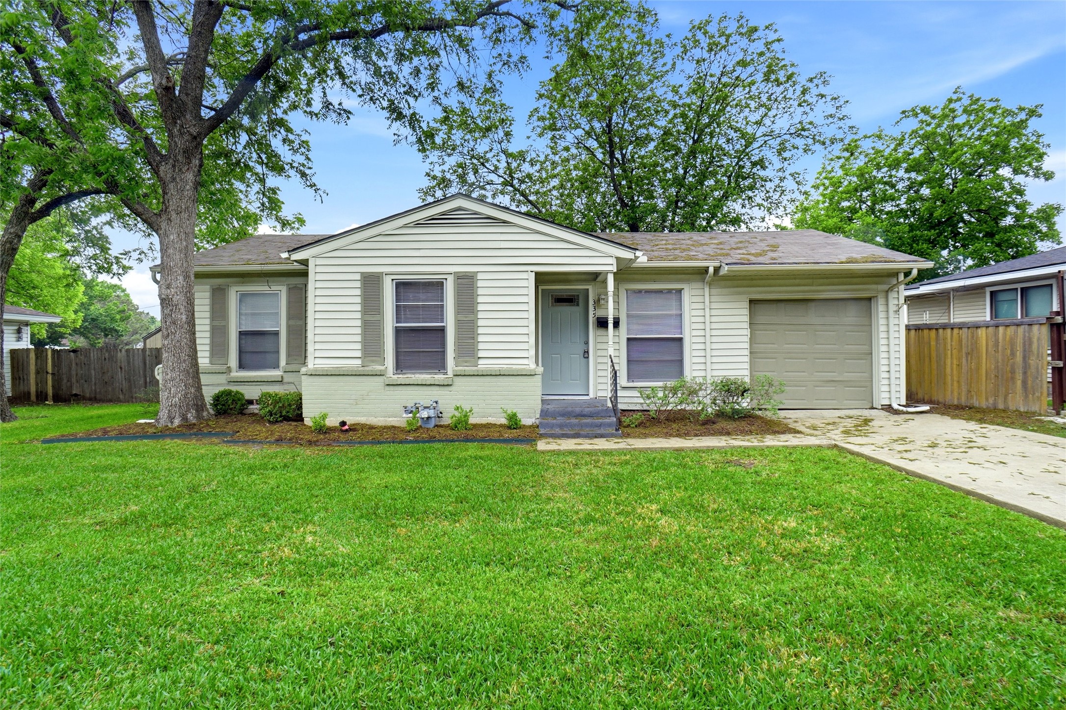 335 Freeman Street Mesquite TX 75149