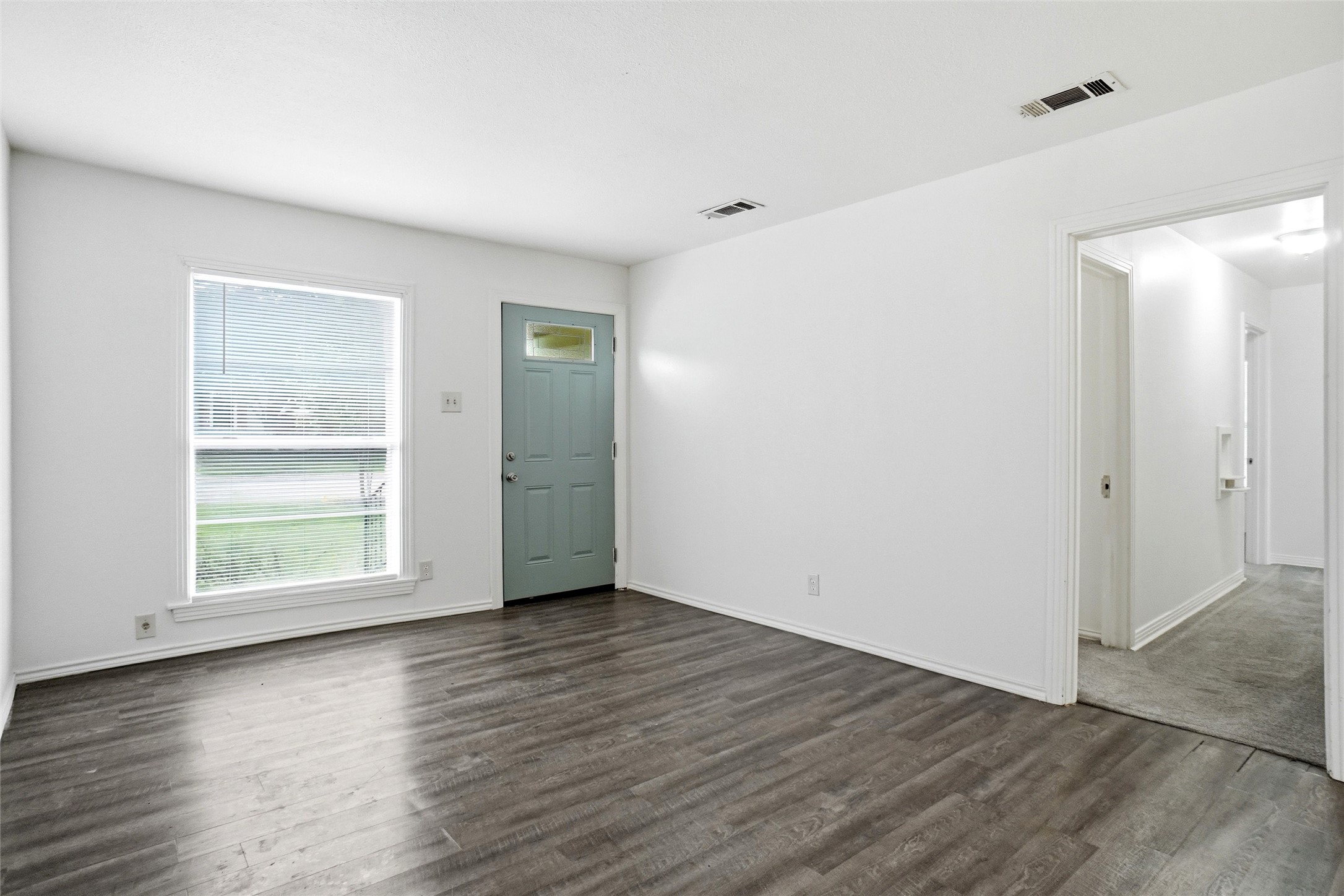 335 Freeman Street Mesquite TX 75149
