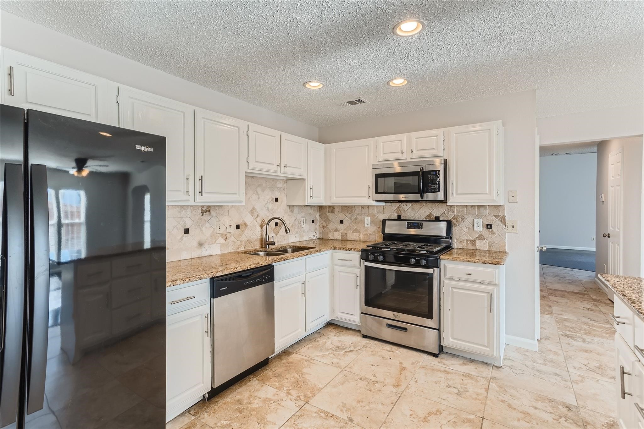 4113 Starboard Trail Rowlett TX 75088