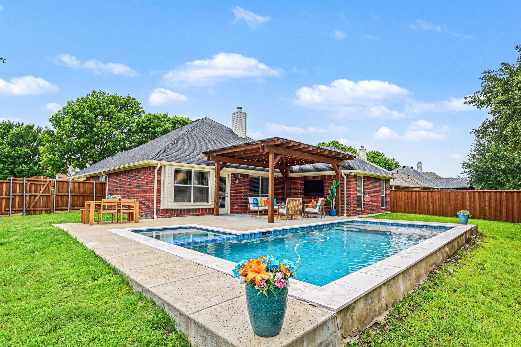 301 Cave River Drive Murphy TX 75094