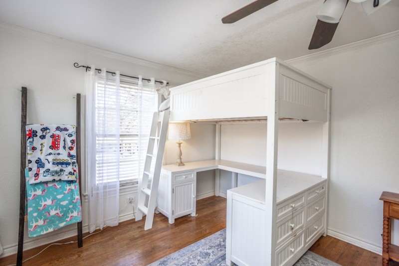 923 S Lindsay Street Gainesville TX 76240