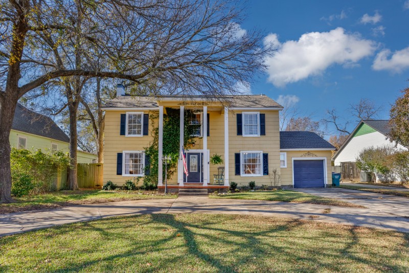 923 S Lindsay Street Gainesville TX 76240