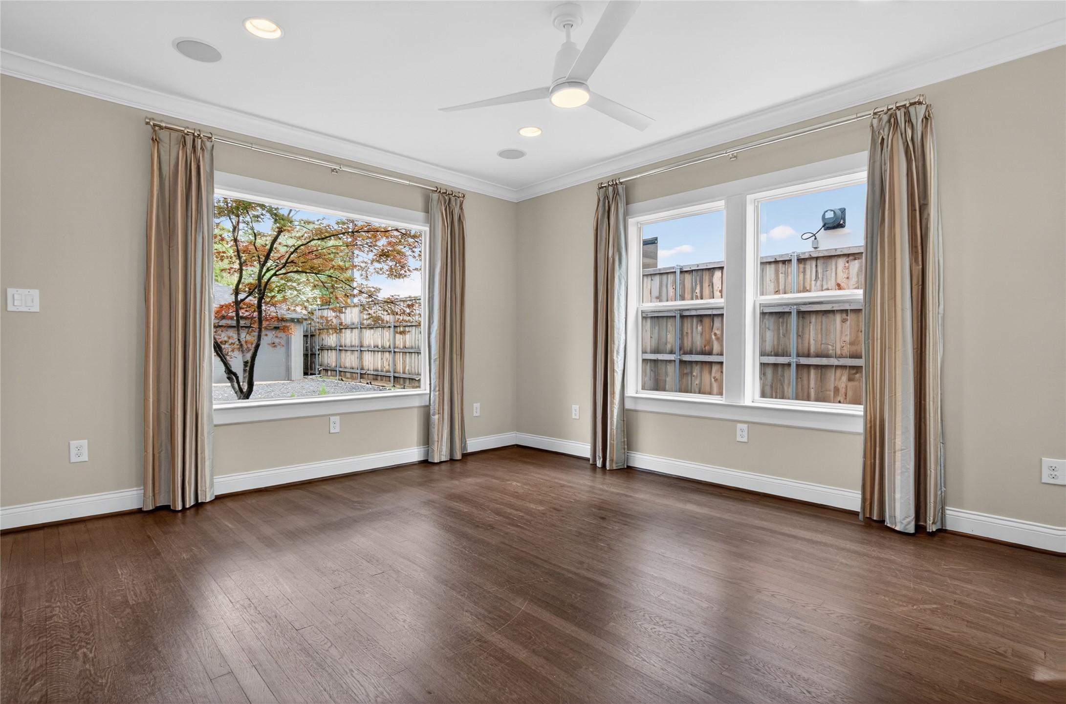 4009 Prescott Avenue Dallas TX 75219