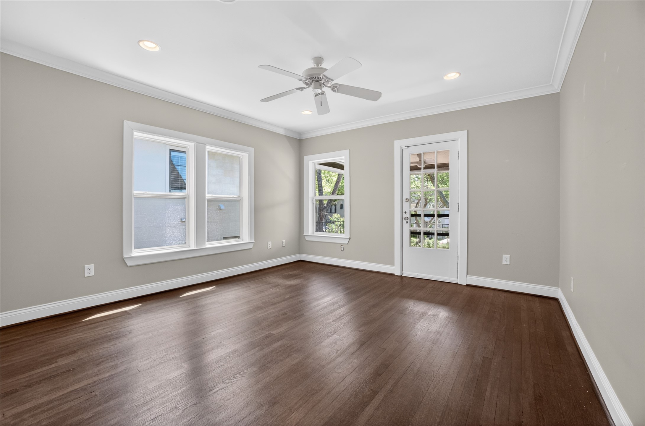 4009 Prescott Avenue Dallas TX 75219