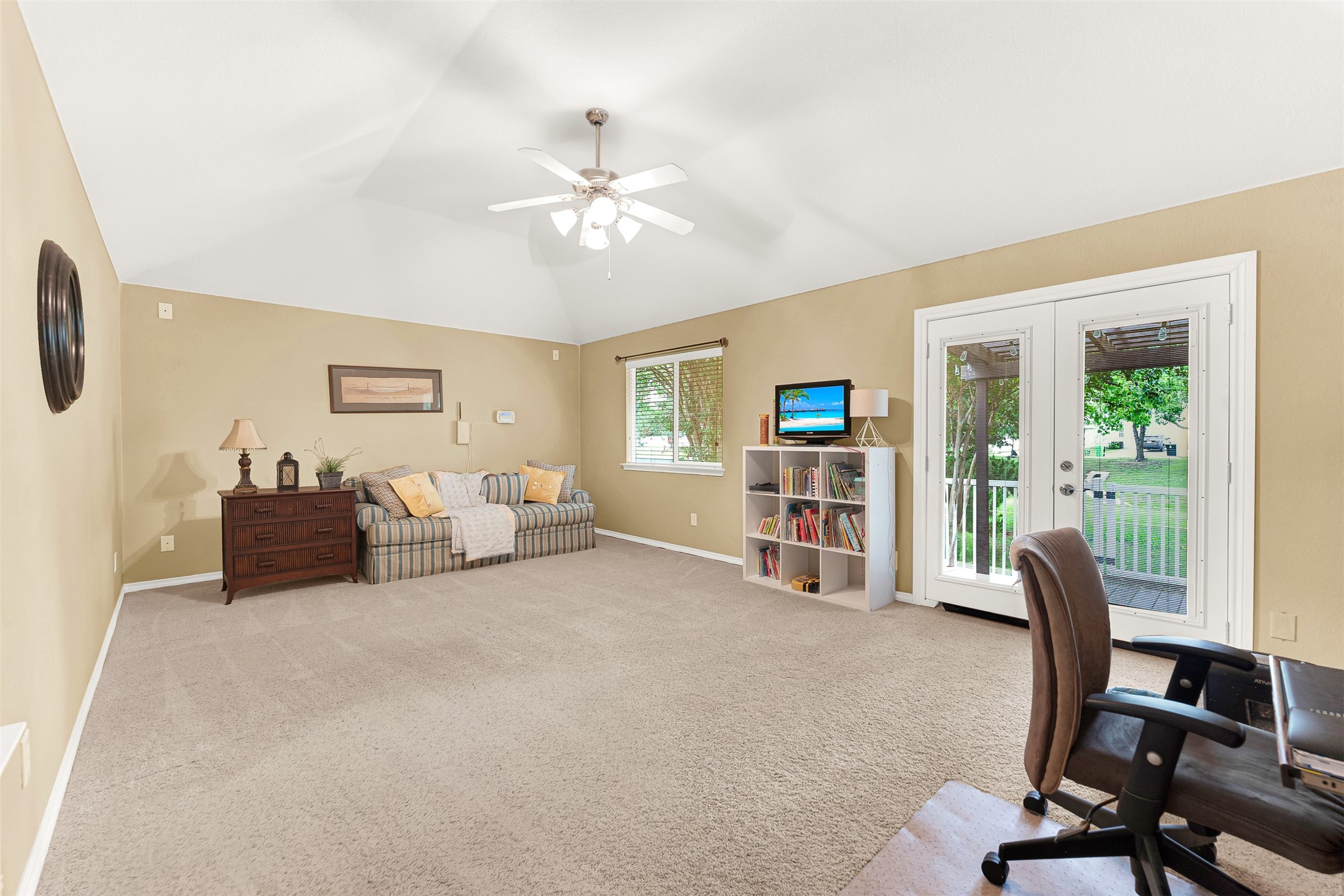 1208 Sea Pines Drive Savannah TX 76227