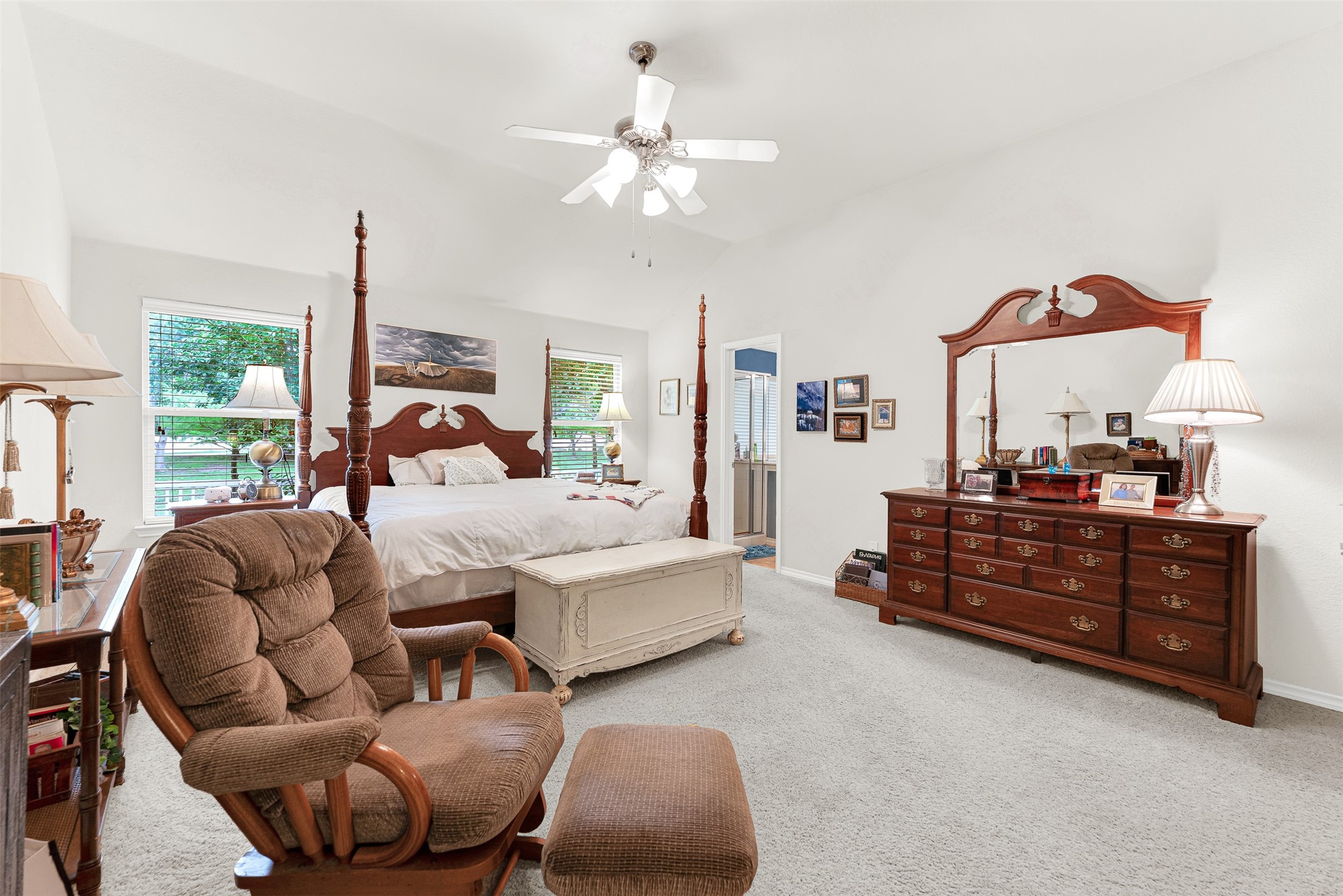 1208 Sea Pines Drive Savannah TX 76227