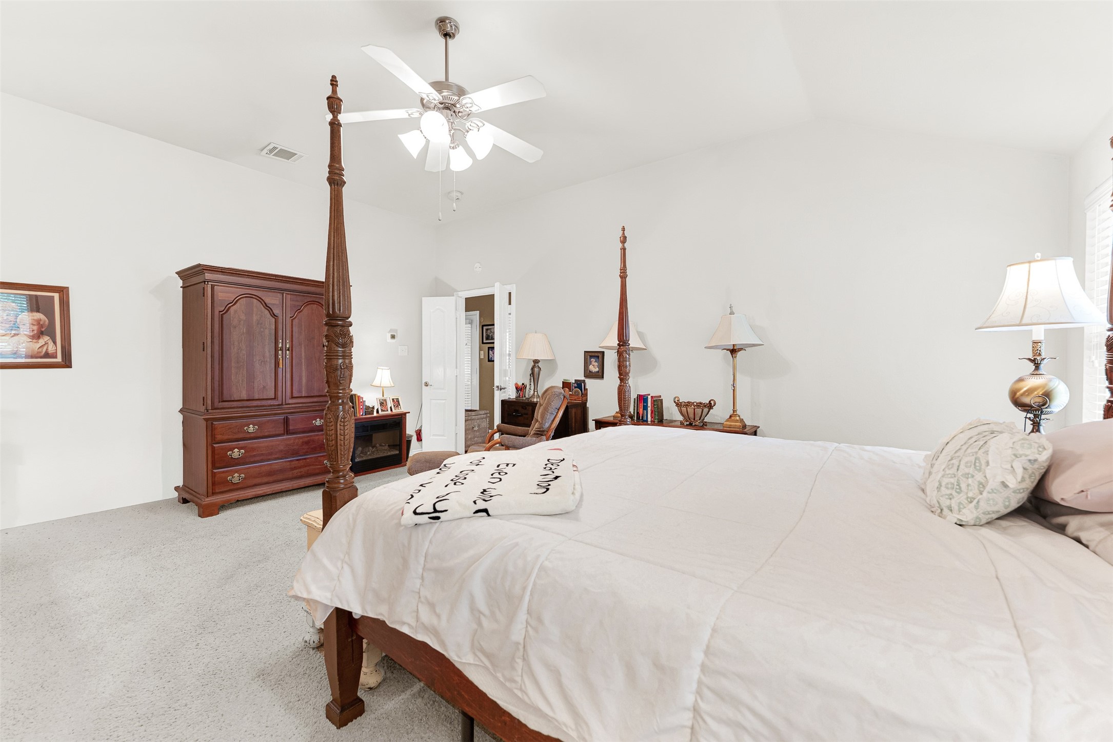 1208 Sea Pines Drive Savannah TX 76227
