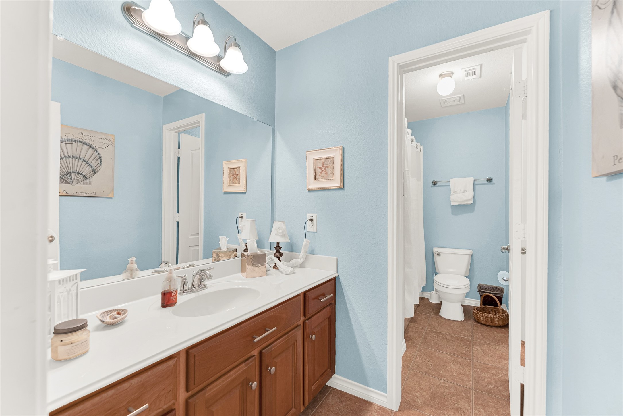 1208 Sea Pines Drive Savannah TX 76227