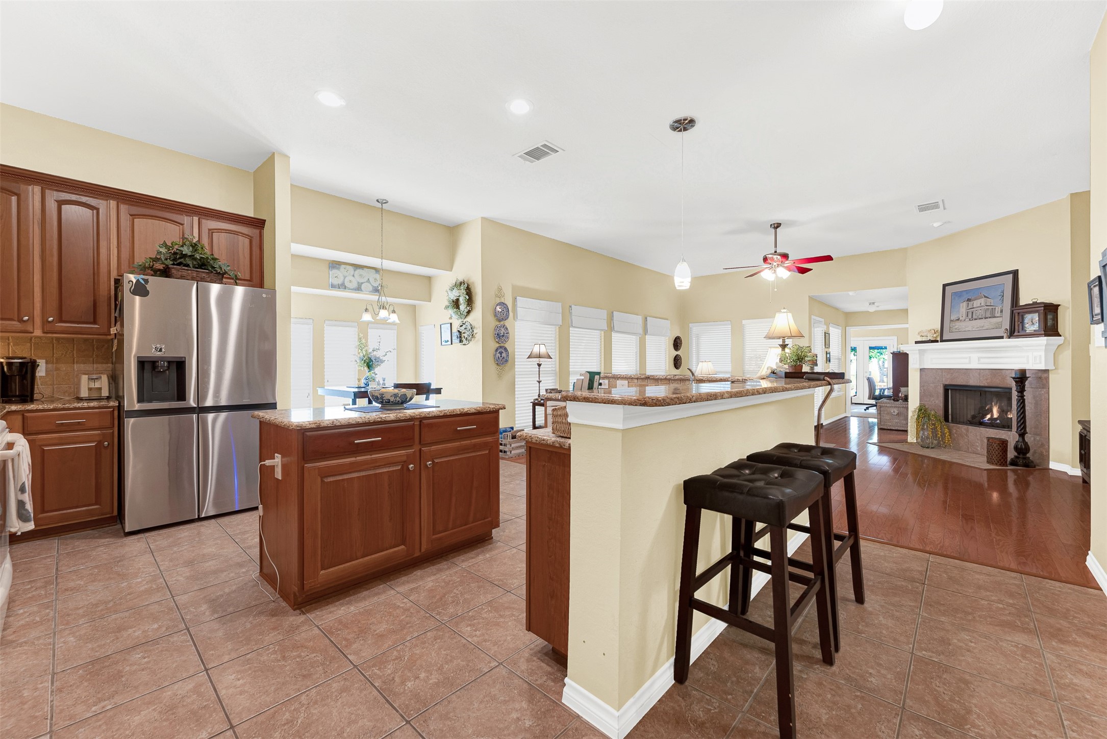 1208 Sea Pines Drive Savannah TX 76227
