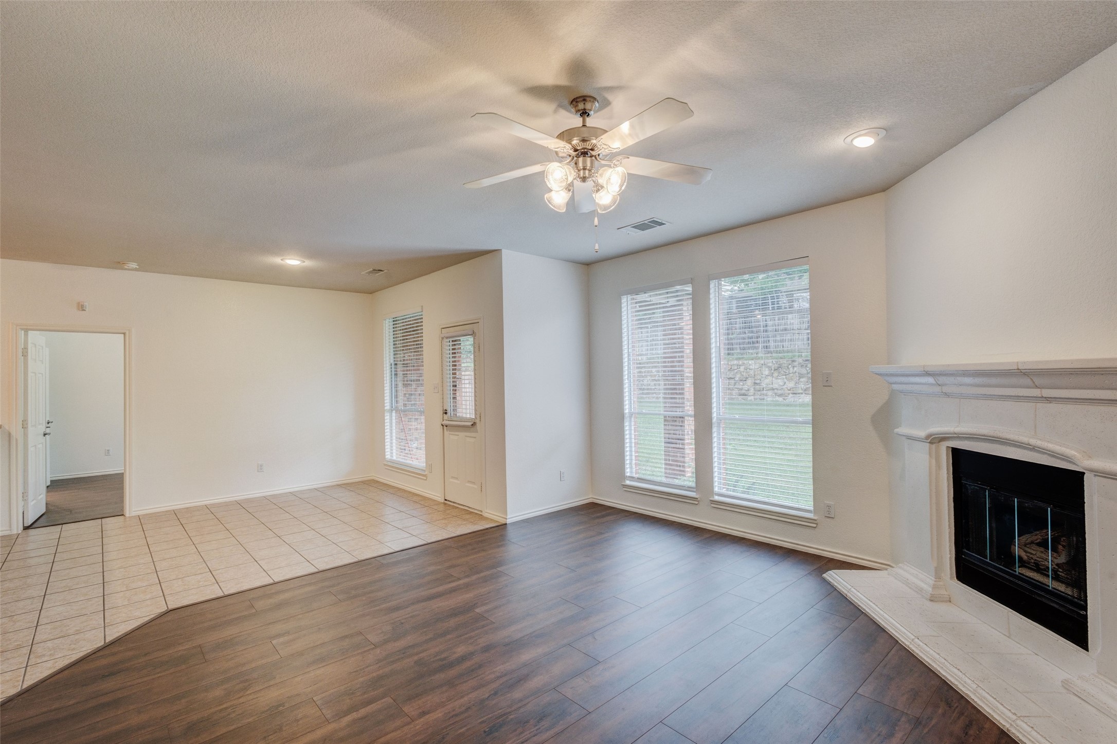 7048 Summit Parc Drive Dallas TX 75249
