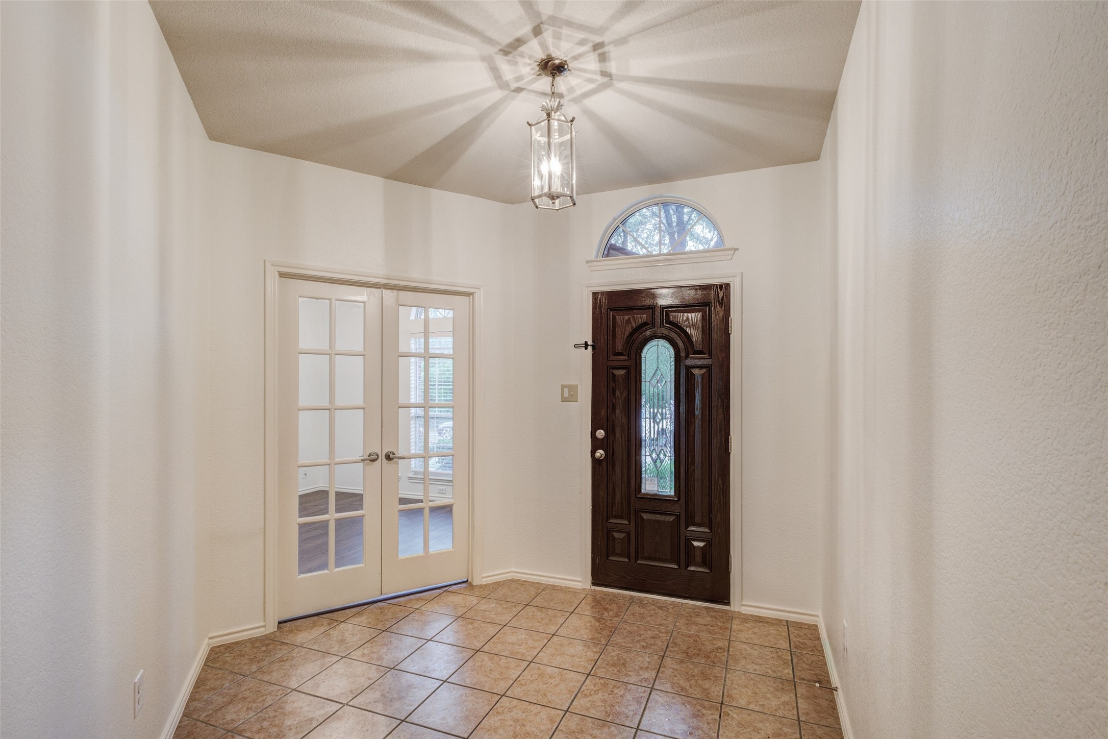 7048 Summit Parc Drive Dallas TX 75249