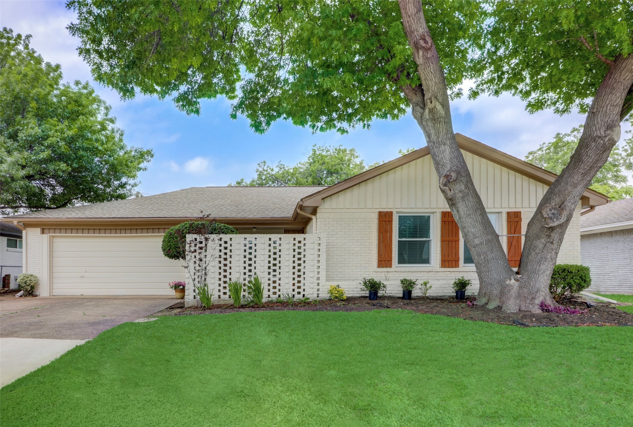 1313 Mayfield Avenue Garland TX 75041