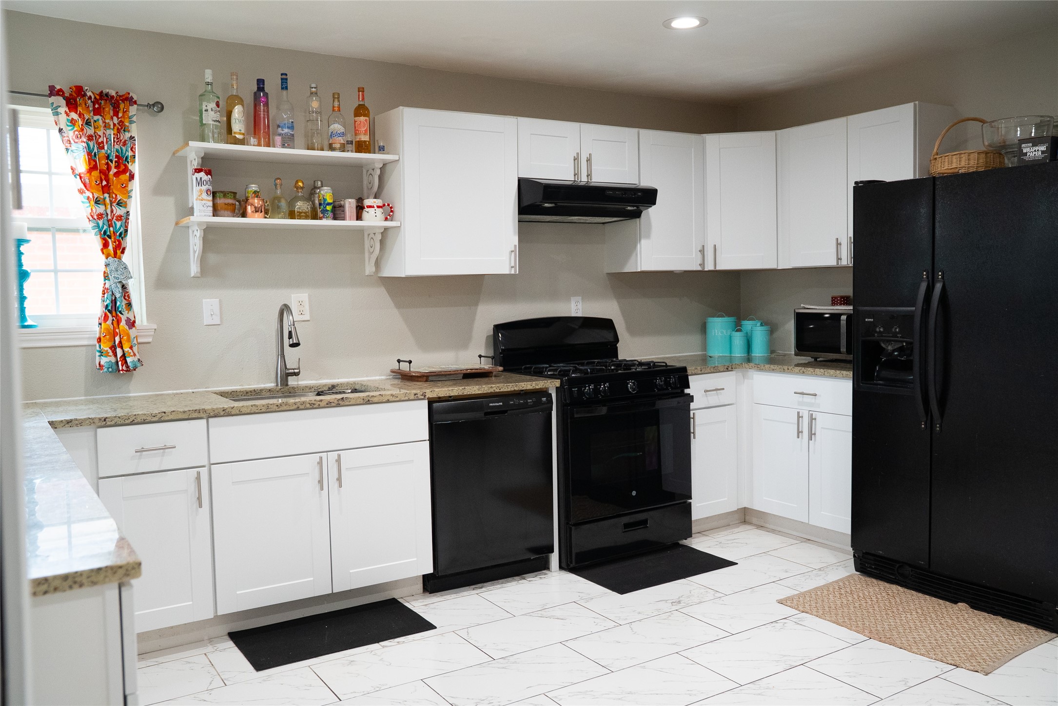 2319 Toulon Lane Dallas TX 75227