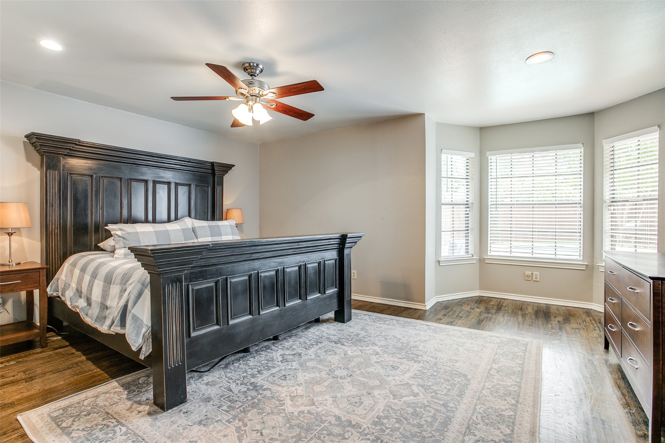 7718 Arborside Drive Dallas TX 75231