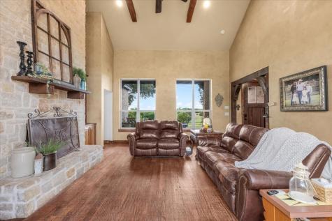 1145 Veal Station Road Weatherford TX 76085