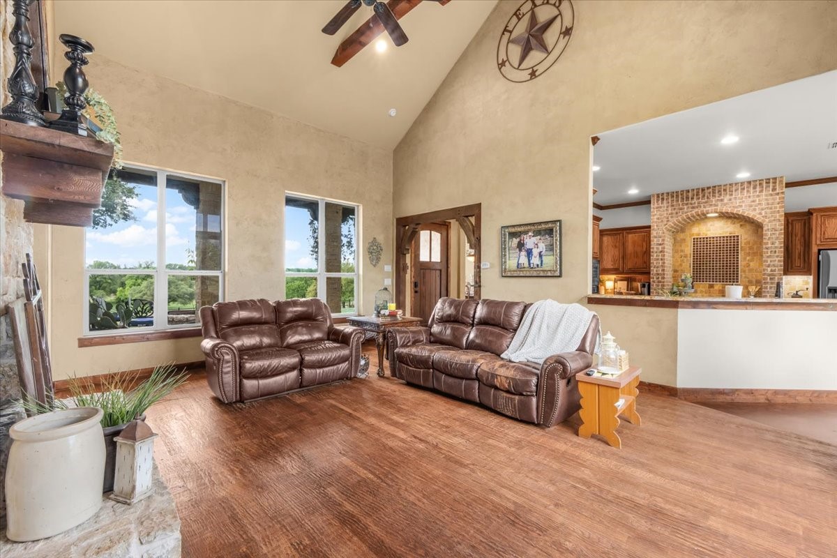1145 Veal Station Road Weatherford TX 76085