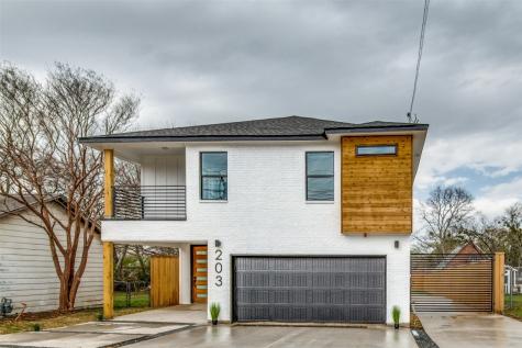 203 S Cockrell Hill Road Dallas TX 75211