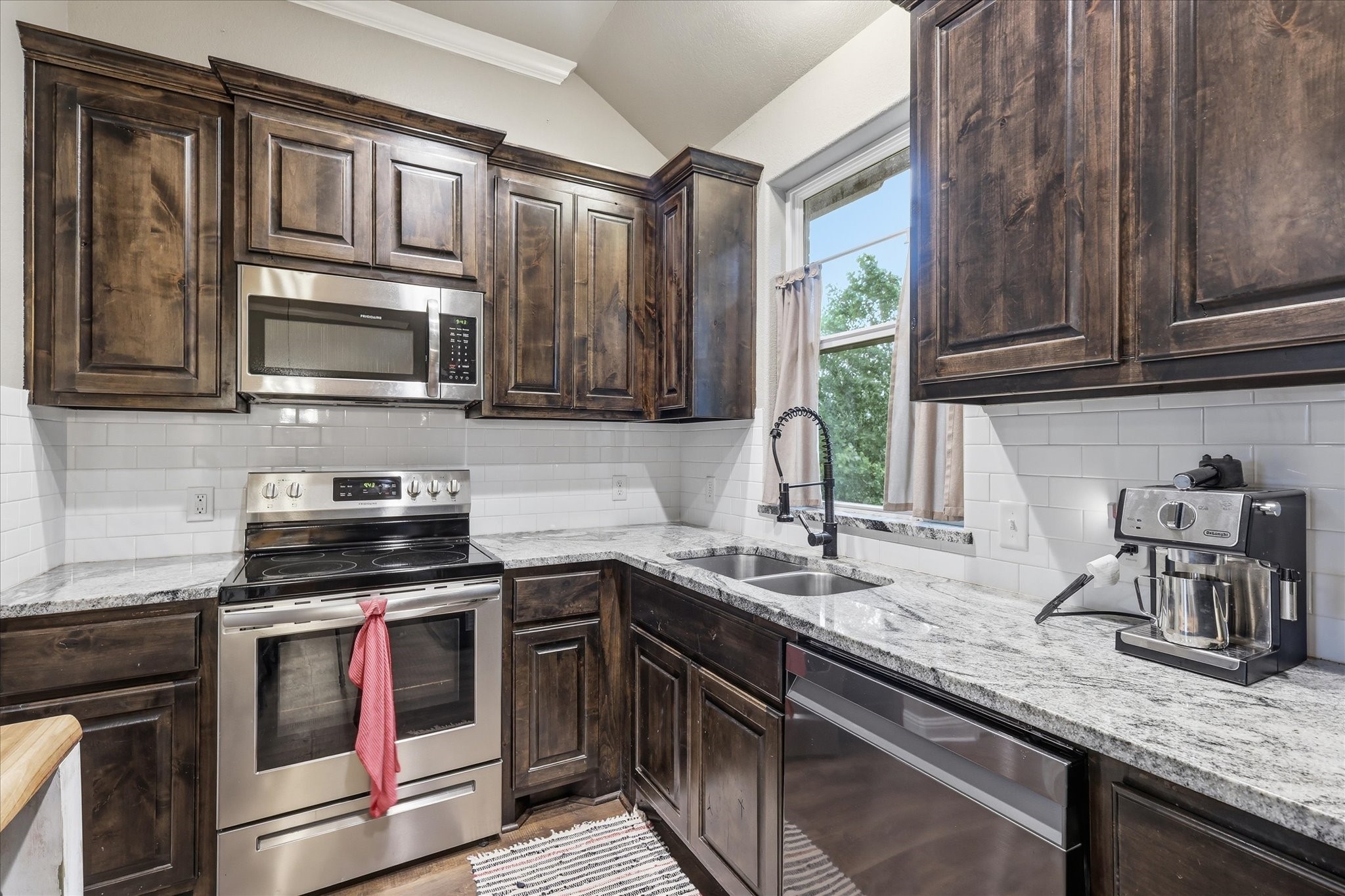 2118 Christine Drive Granbury TX 76048