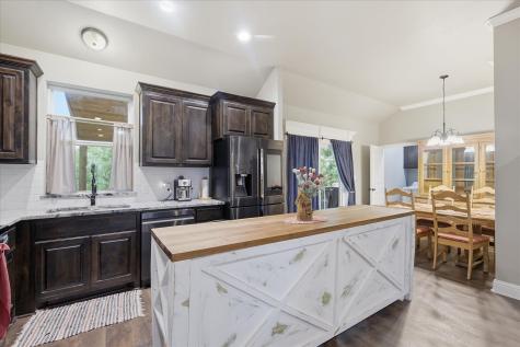 2118 Christine Drive Granbury TX 76048