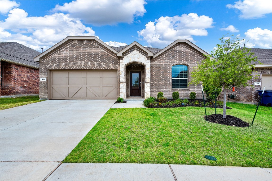 4619 Cleves Avenue Aubrey TX 76227