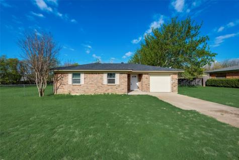 121 Redbud Street Rhome TX 76078