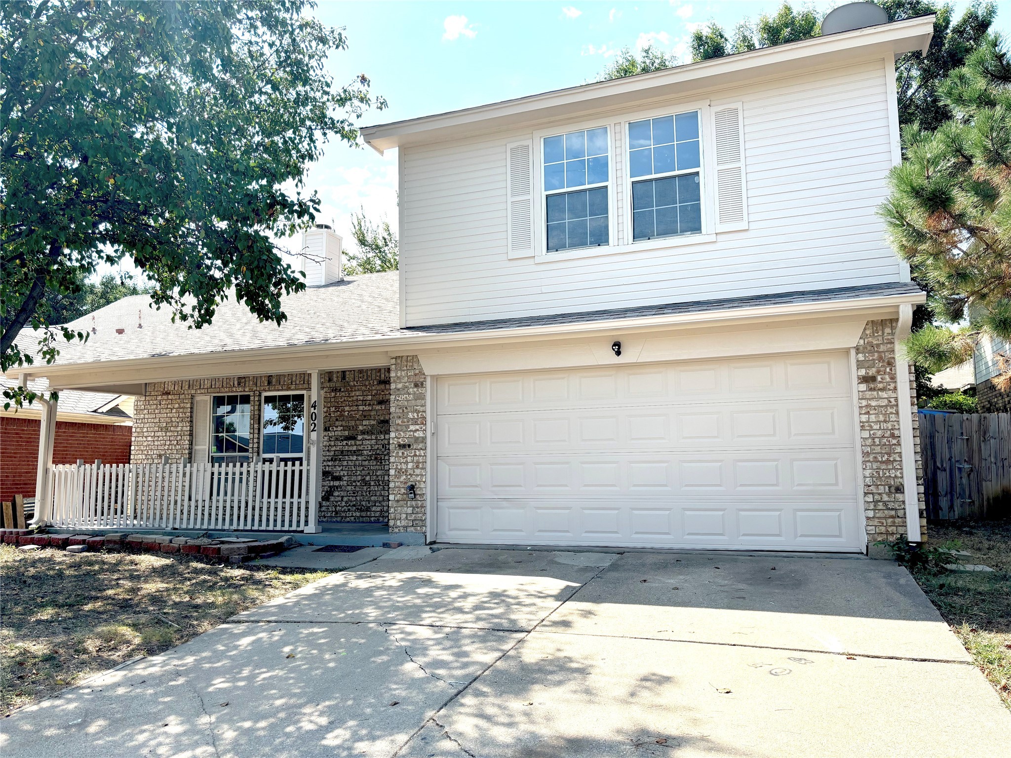 402 Faircrest Drive Arlington TX 76018