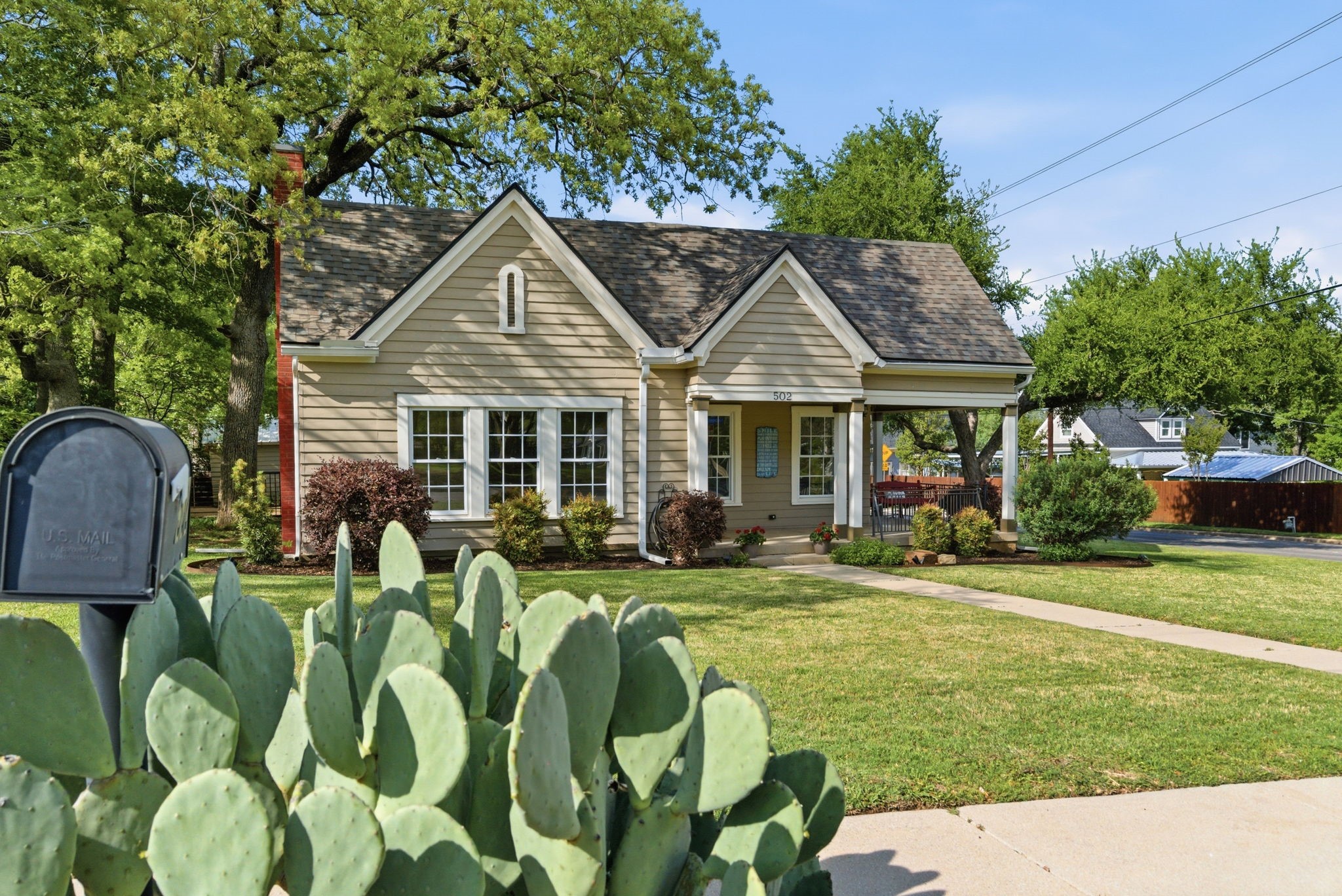 502 W Josephine Street Weatherford TX 76086
