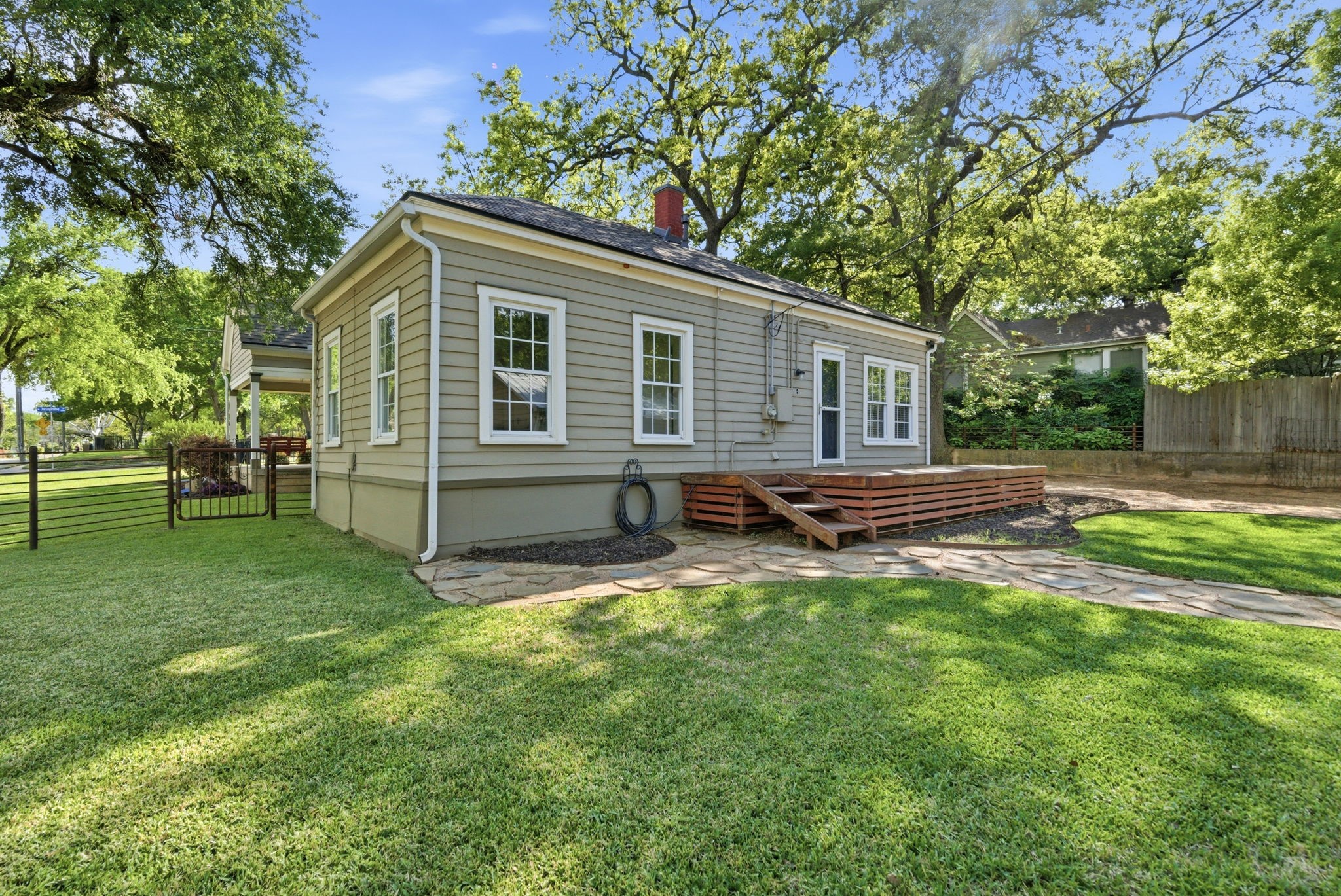502 W Josephine Street Weatherford TX 76086