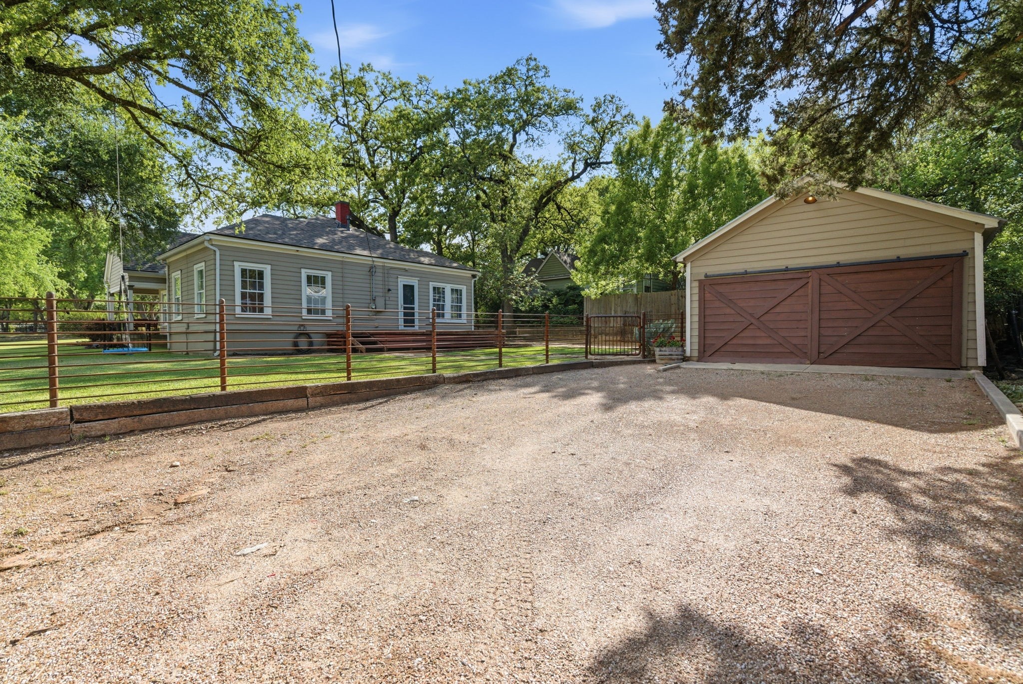 502 W Josephine Street Weatherford TX 76086