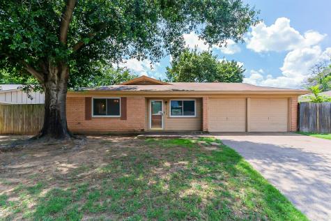 1413 Harrison Lane Hurst TX 76053